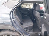 HYUNDAI TUCSON SE KM8J23A46KU860820 снимка
