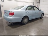 TOYOTA CAMRY LE 4T1BE32K56U681683 снимка
