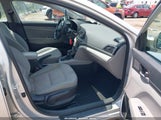 Hyundai Elantra Se 5NPD74LF0HH088227 снимка