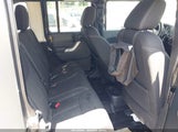 Jeep Wrangler Unlimited Sahara 1C4BJWEG7GL228732 fotografie