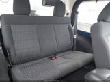 Jeep Wrangler Sport 1J4AA2D15BL555893 снимка