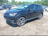 TOYOTA RAV4 XLE 2T3RFREV1JW744914 снимка