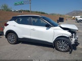 NISSAN KICKS SV XTRONIC CVT 3N1CP5CV8PL564265 fotografie
