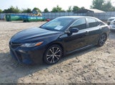 TOYOTA CAMRY SE 4T1B11HK0JU646825 fotografie