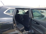 Nissan Rogue Sport Sv JN1BJ1CP8JW164005 fotografie