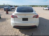 Tesla Model Y Performance Dual Motor All-Wheel Drive 5YJYGDEFXMF245110 fotografie
