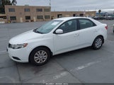 KIA FORTE EX KNAFU4A23A5853080 снимка
