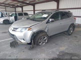 TOYOTA RAV4 XLE JTMRFREV5FD128573 снимка