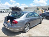 Volkswagen Passat 2.0T R-Line/2.0T S 1VWAA7A37JC032394 photo