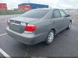 TOYOTA CAMRY LE 4T1BE32K75U601900 снимка