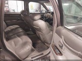 Lincoln Town Car Signature/Spinnaker 1LNLM82W3SY729370 fotografie