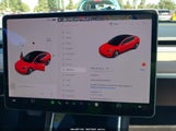 TESLA MODEL 3 STANDARD RANGE PLUS REAR-WHEEL DRIVE/STANDARD RANGE REAR-WHEEL DRIVE 5YJ3E1EA1LF808014 fotografie