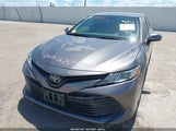 Toyota Camry Le 4T1B11HK0KU681429 fotografie