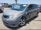TOYOTA SIENNA LE 5TDKA3DC3BS005902 снимка