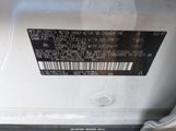 TOYOTA RAV4 XLE 2T3RFREV2HW628406 снимка