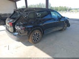 VOLKSWAGEN TIGUAN 2.0T S 3VV0B7AX1MM098300 photo