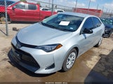 TOYOTA COROLLA LE 5YFBURHE2HP599826 снимка