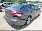 Toyota Camry Le 4T1B11HKXJU672185 photo