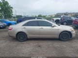 TOYOTA CAMRY LE 4T1BE46K27U192756 снимка