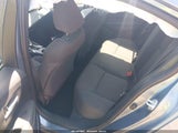 Toyota Corolla Le JTDEPRAE8LJ058808 снимка
