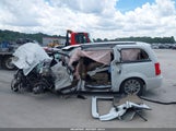 Chrysler Town & Country Touring-L 2C4RC1CG3FR677619 photo
