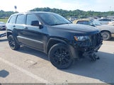Jeep Grand Cherokee Altitude 4X4 1C4RJFAG5JC227672 fotografie