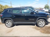 Jeep Compass Latitude 4X4 3C4NJDBN0ST571190 снимка