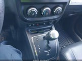 Jeep Compass Altitude Edition 1C4NJCBA4FD297446 снимка