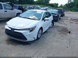 TOYOTA COROLLA LE 5YFB4MDE8SP291415 снимка