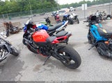 SUZUKI GSX-R750 JS1GR7MA6N7100368 снимка