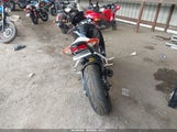 SUZUKI GSX-R750 JS1GR7LA082102359 снимка