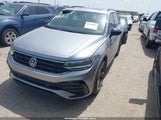 Volkswagen Tiguan 2.0T Se R-Line Black 3VVCB7AX4PM010437 снимка