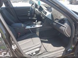 BMW 320I XDRIVE WBA8E5G5XJNU46435 снимка