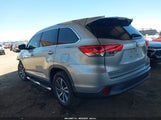 TOYOTA HIGHLANDER XLE 5TDKZRFH9KS330090 снимка