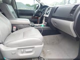 TOYOTA TUNDRA LIMITED 5.7L V8 5TFFY5F16AX095009 снимка