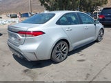 TOYOTA COROLLA SE 5YFS4MCE7NP109418 снимка