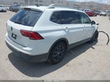Volkswagen Tiguan 2.0T Se/2.0T Wolfsburg Edition 3VVNB7AX6RM155636 fotografie