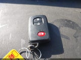 Toyota Prius Three JTDKN3DU4D1726114 снимка