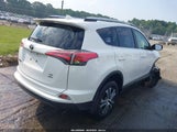 Toyota Rav4 Le JTMBFREV3GJ100811 снимка