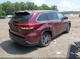 Toyota Highlander Xle 5TDJZRFH1JS802146 снимка