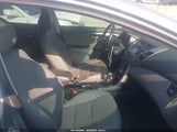 HYUNDAI ELANTRA LIMITED 5NPDH4AE4FH620938 снимка