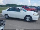 TOYOTA CAMRY LE 4T1BE32K16U735495 снимка