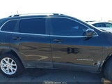 JEEP CHEROKEE LATITUDE FWD 1C4PJLCB1JD615340 fotografie
