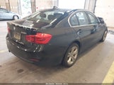 BMW 330I xDrive WBA8D9G32HNU61515 fotografie