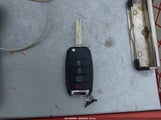 Kia Sorento 3.3L Ex 5XYPHDA57GG119919 photo