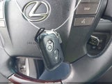 LEXUS LX 570 JTJHY7AX6A4053423 снимка