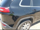 JEEP CHEROKEE LATITUDE FWD 1C4PJLCB5JD503737 fotografie