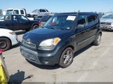 KIA SOUL + KNDJT2A28A7080521 снимка