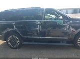 Lincoln Navigator Black Label 5LMJJ2TT8JEL06976 снимка