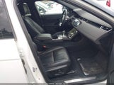 Land Rover Range Rover Evoque R-Dynamic Se SALZL2GXXLH024138 fotografie